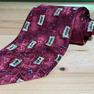 Robert Talbott Elegant Burgundy Patterned Men's Tie